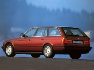 1991 5 Series Touring (E34)